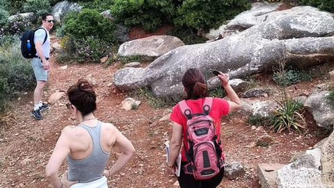 Enjoy the breathtaking 360 view of the Aegean 