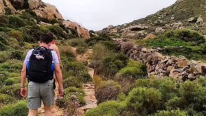 Γνωρίστε τον τόπο και τις ομορφιές του νησιού