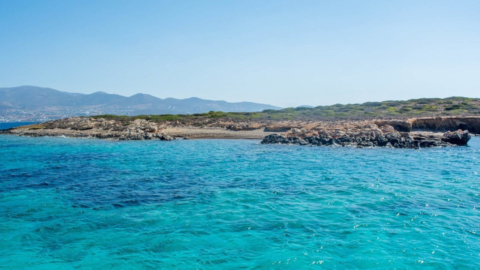 Τα Παντερονήσια (Blue Lagoon) στην Αντίπαρο