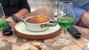 Refreshing and aromatic citrus liqueur to savor and enjoy