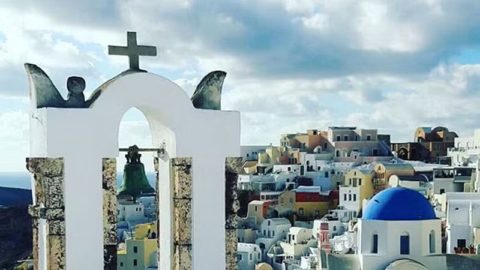  and share his knowledge of Santorini’s culture, traditions and curiosities