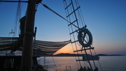 Let the sunset captivate you and refresh your soul with its beauty