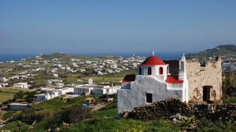 Η εντυπωσιακή θέα στη Χώρα και τα γύρω νησιά