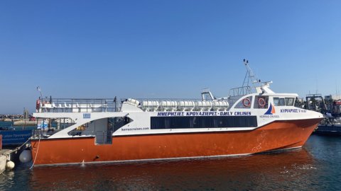 The fast, reliable boat takes you to Naxos in just 25 minutes