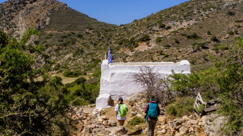 Ένα παραδοσιακό ξωκλήσι στην περιπατητική διαδρομή σας