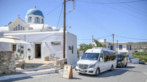 Naxos Highlights Bus Tour with Swimming in Apollonas Village  - Simple virtual